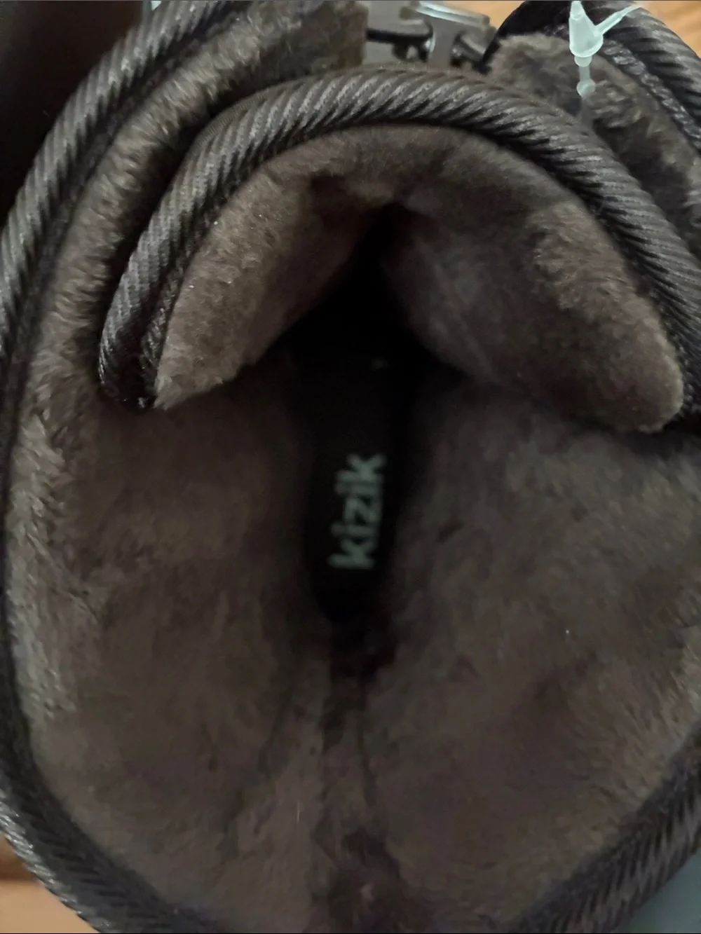 Kizik Snow Boots size 9
